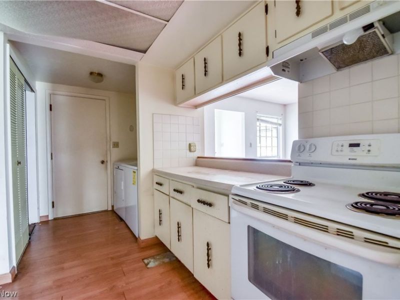 7982 Colonial Drive, Unit C, Mentor, OH 44060 Photo 9
