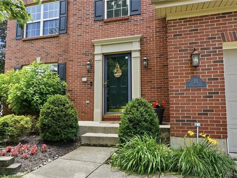 25 Fenwick Court, Springboro, OH 45066 Photo 2