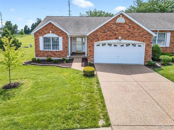 2163 Farnsworth Drive , O'Fallon, MO 63368