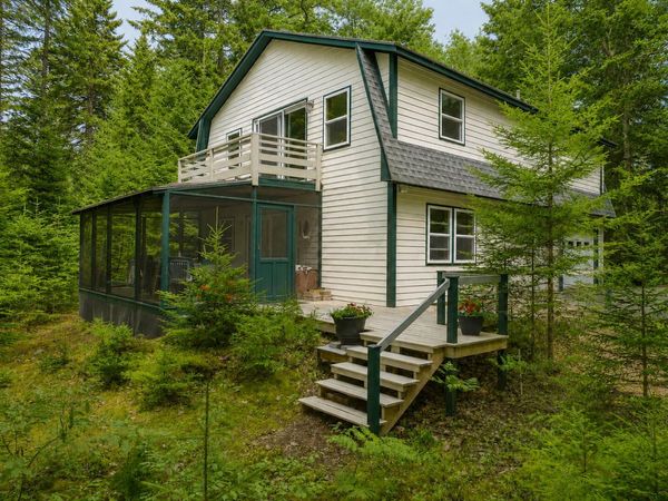 103 Pine Heath Road, Bar Harbor, ME 04609