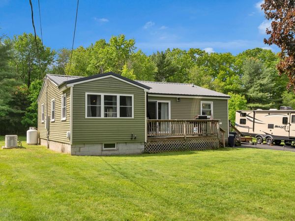 29 Eaton Drive , Buxton, ME 04093