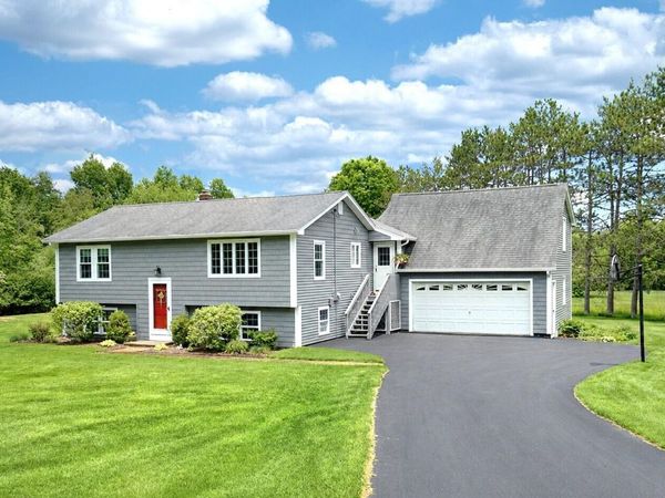 74 Waterhouse Road , Gorham, ME 04038
