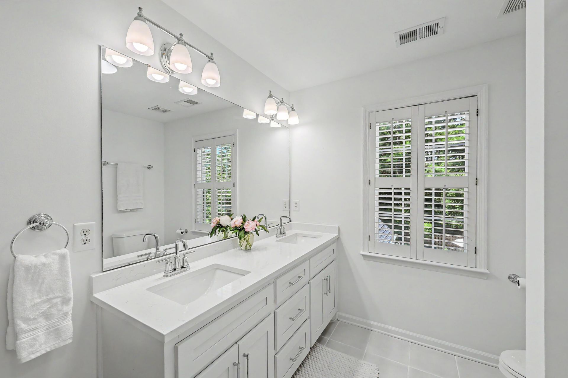 1503 Congressional Boulevard Photo 36