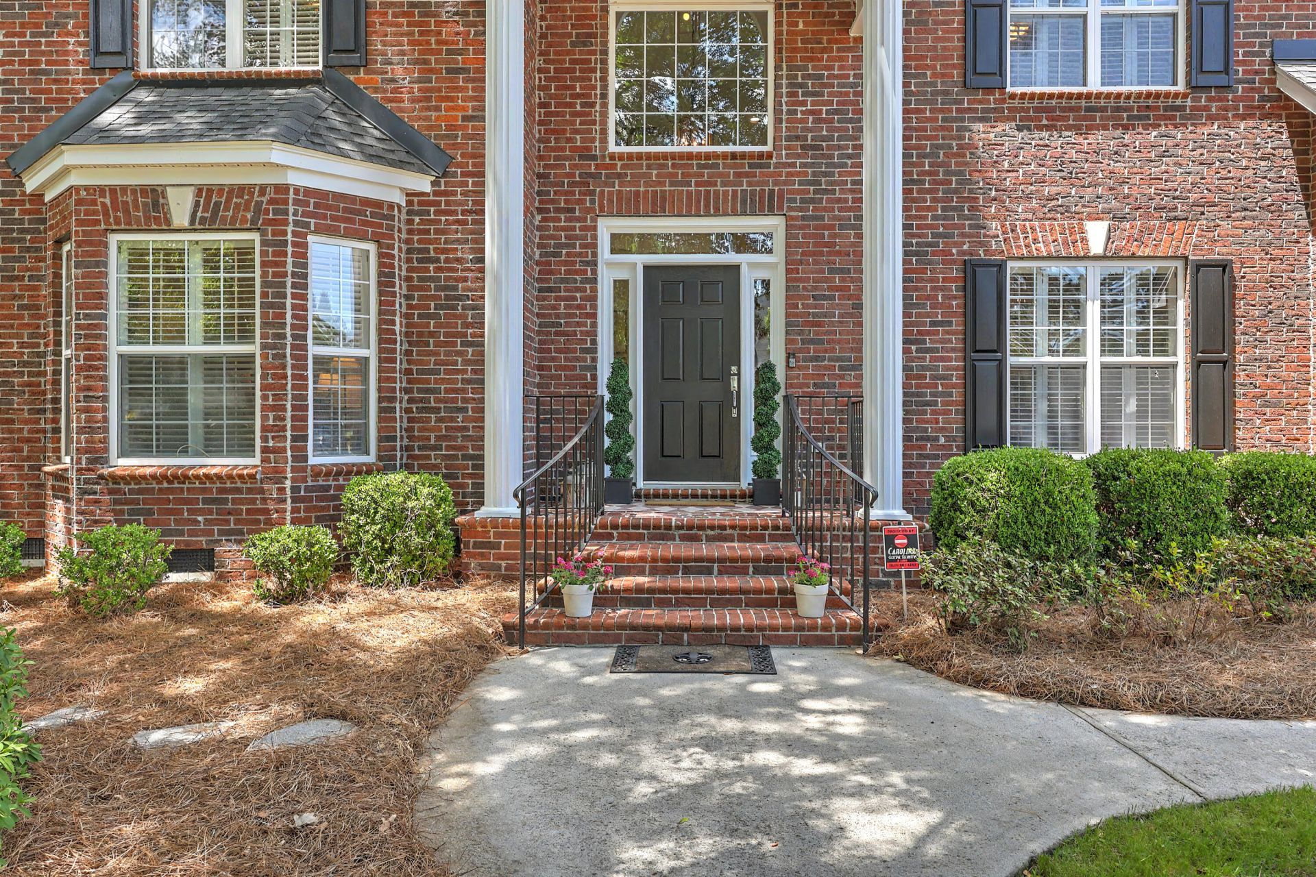 1503 Congressional Boulevard Photo 4