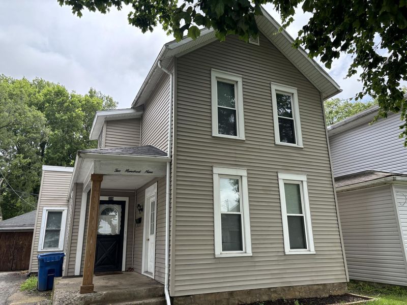 209 S Madriver Street, Bellefontaine, OH 43311 Photo 1