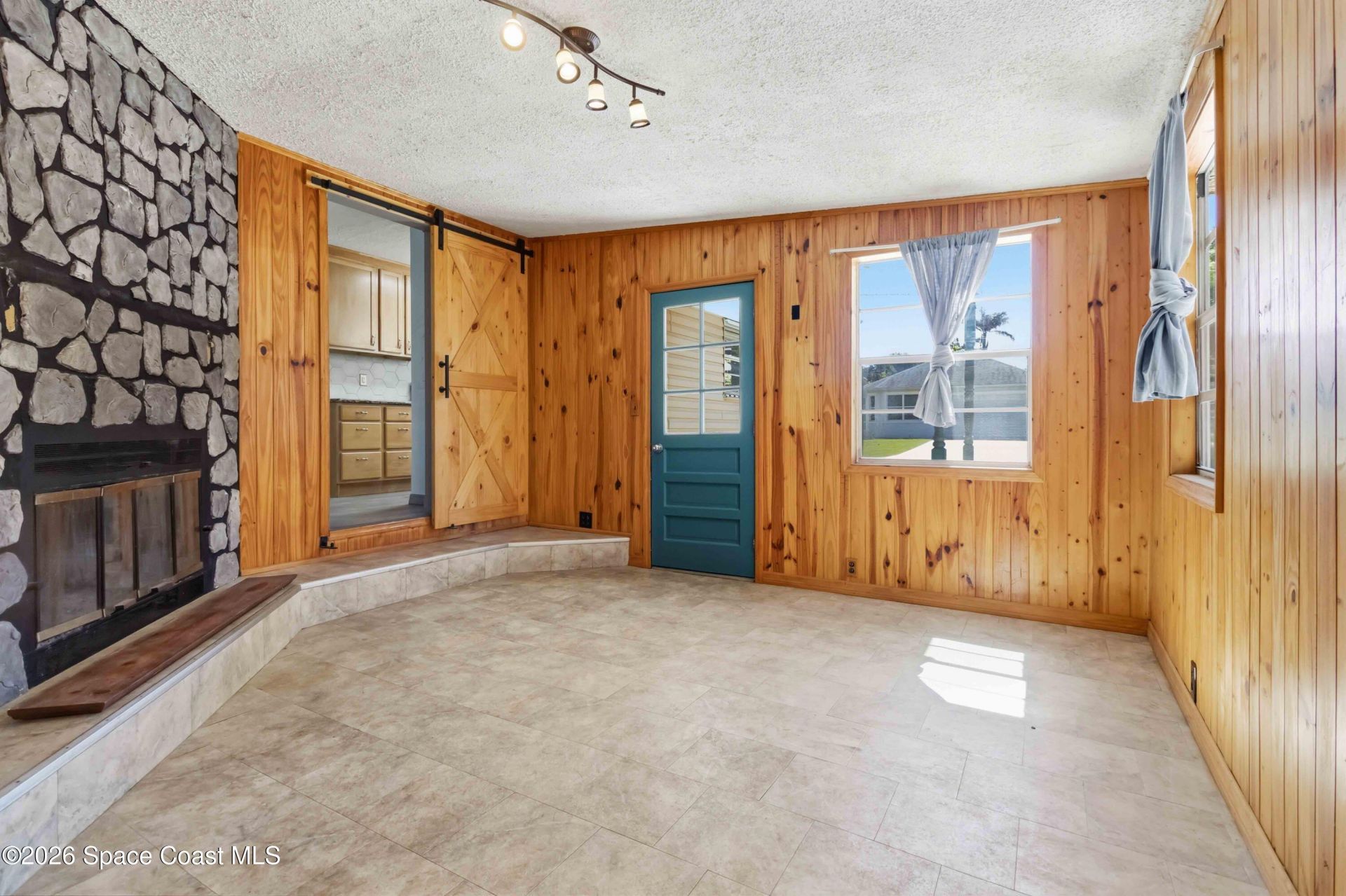 725 Teal Street , Merritt Island, FL 32952 Photo