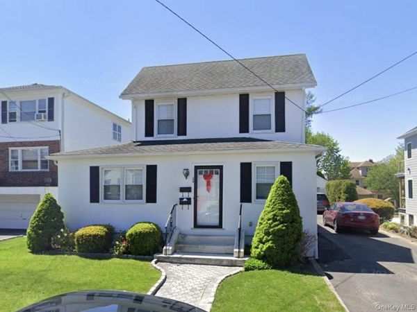 24 Hall Avenue , Eastchester, NY 10709
