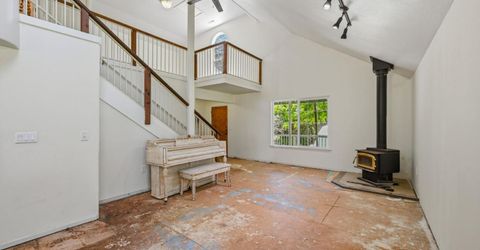 10200 Stotler Ave, North San Juan, CA 95960 Photo