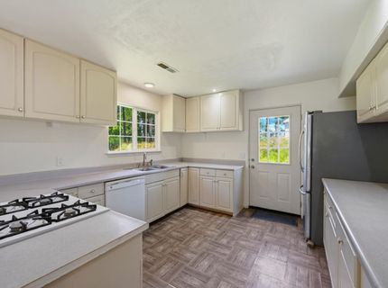 10200 Stotler Ave, North San Juan, CA 95960 Photo