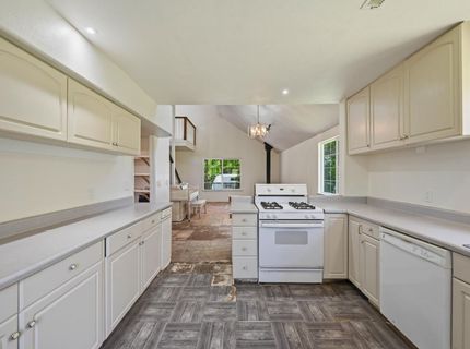 10200 Stotler Ave, North San Juan, CA 95960 Photo