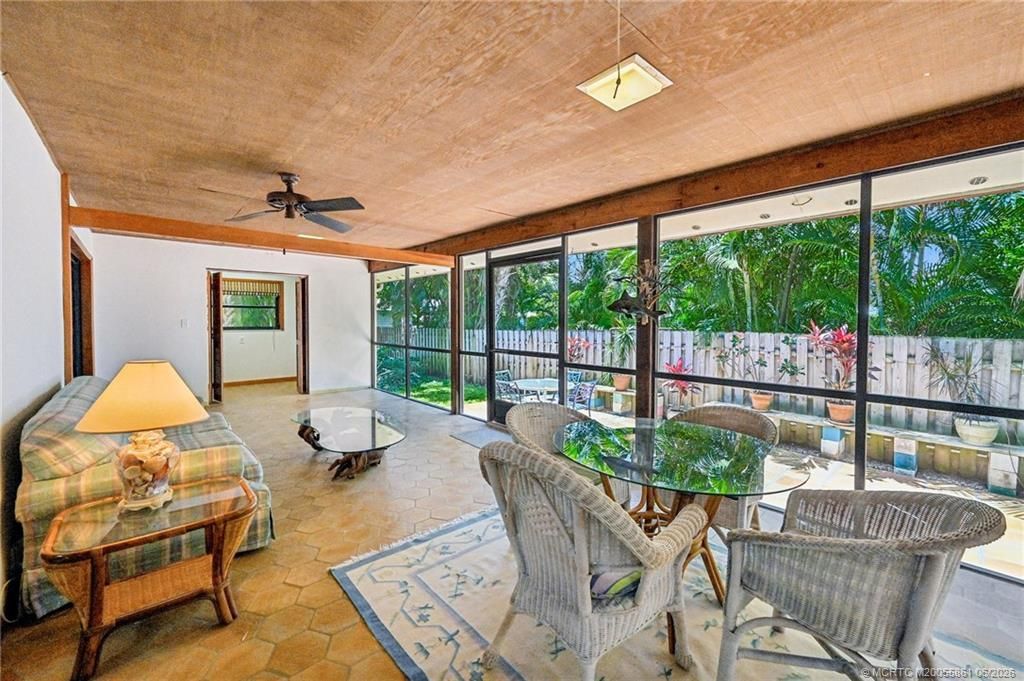 351 SE Flamingo Avenue, Stuart, FL 34996 Photo
