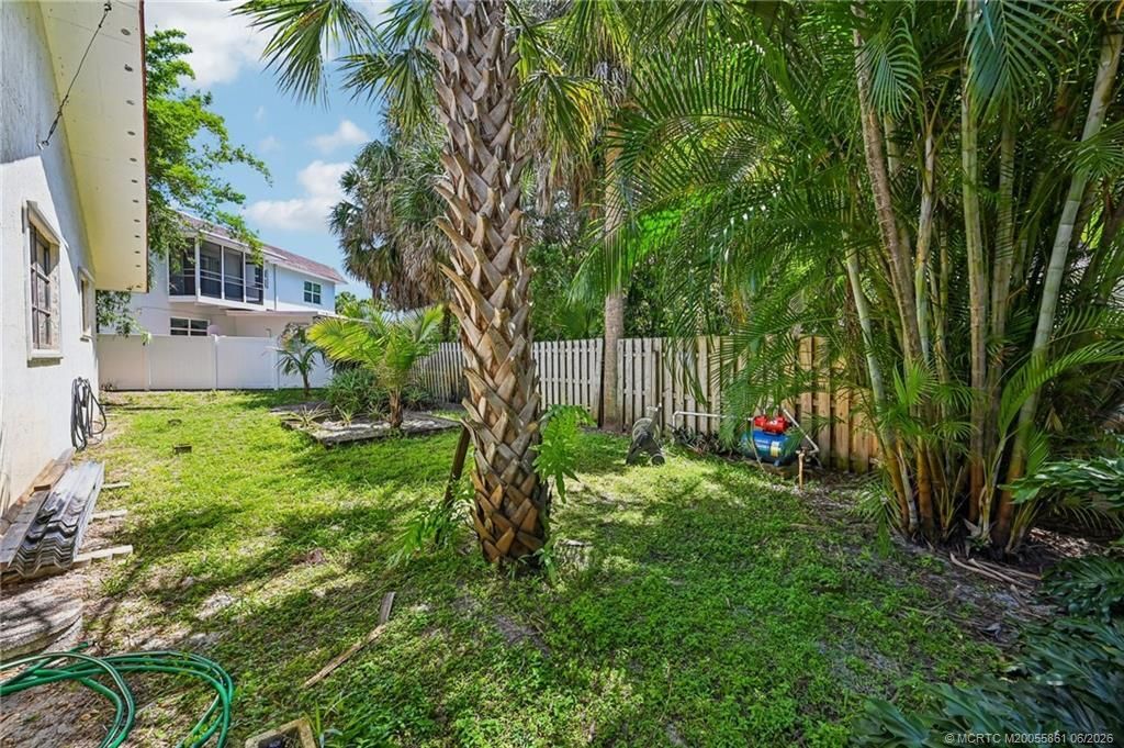 351 SE Flamingo Avenue, Stuart, FL 34996 Photo