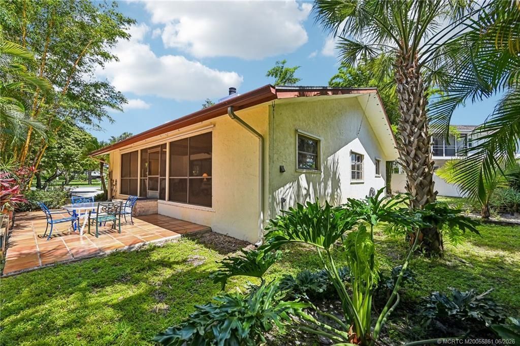 351 SE Flamingo Avenue, Stuart, FL 34996 Photo