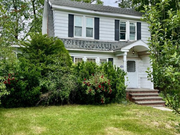 45 Greenway , Albany, NY 12208