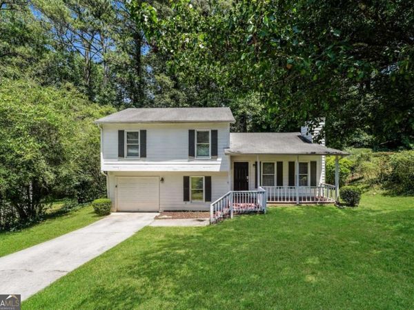 5575 La Fleur Trail, Lithonia, GA 30038