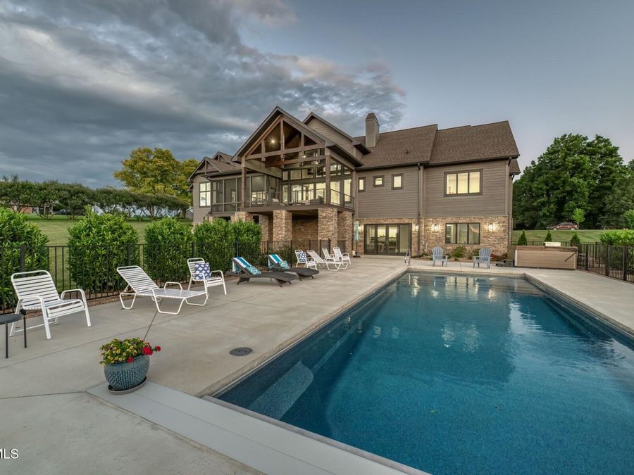 Property Image 81