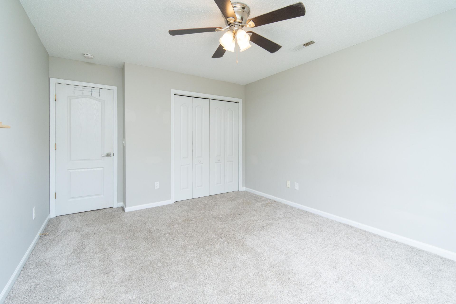 142 Black River Drive Photo 27