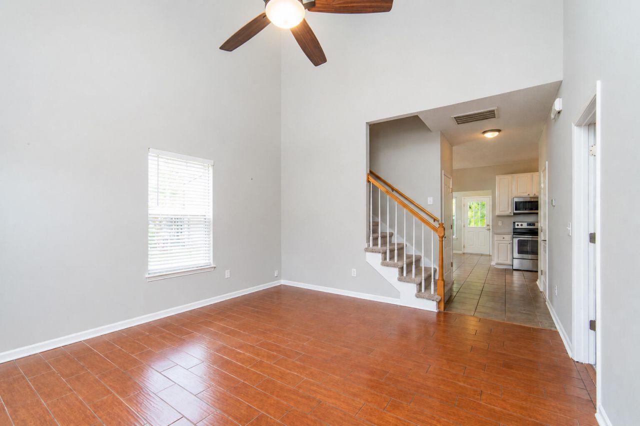 142 Black River Drive Photo 4
