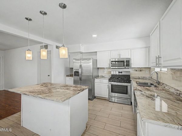 17236 N 14TH Avenue, Phoenix, AZ 85023
