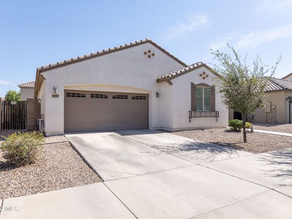 20958 E PECAN Lane, Queen Creek, AZ 85142