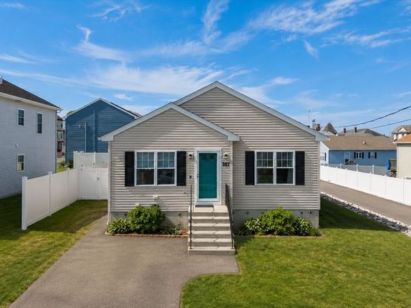 357 County St, Fall River, MA 02723
