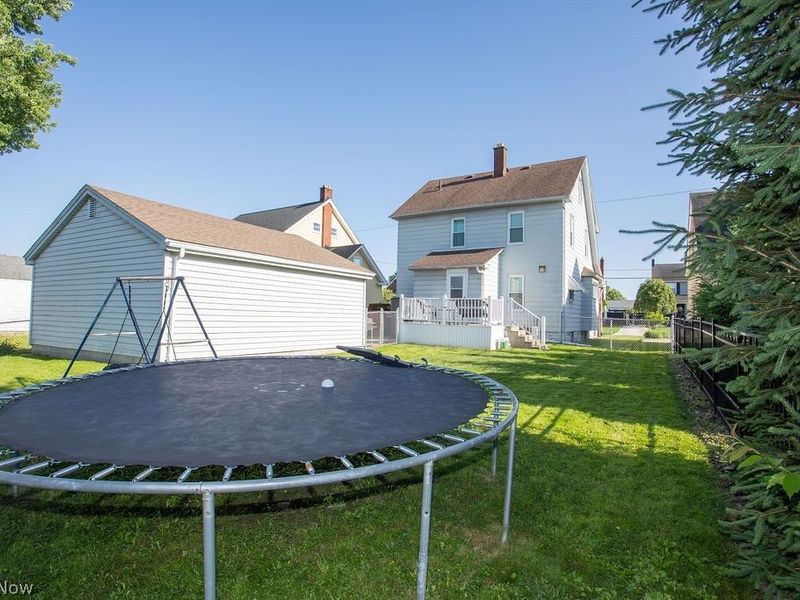 213 Como Street, Struthers, OH 44471 Photo 25