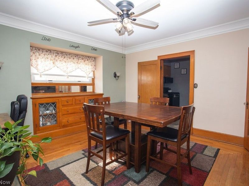 213 Como Street, Struthers, OH 44471 Photo 6
