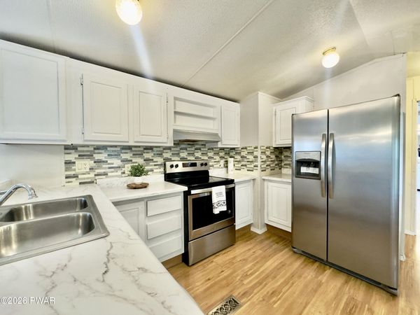 127 Buckingham Heights, Moscow, PA 18444
