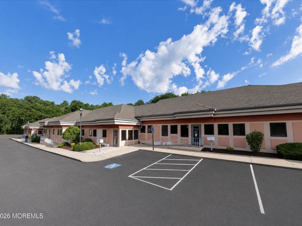 501 Iron Bridge Road, Unit 10, Freehold, NJ 07728