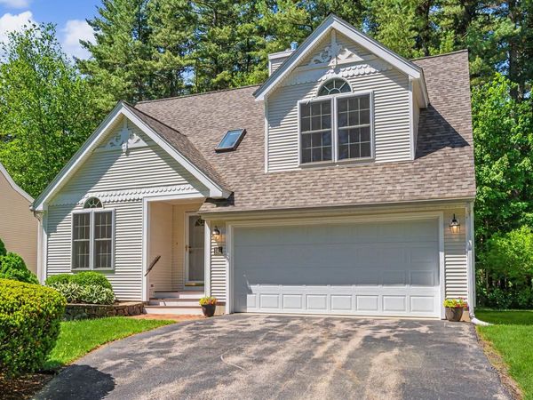 143 Hampton Meadows, Hampton, NH 03842