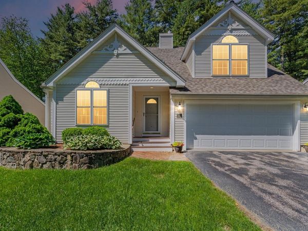 143 Hampton Meadows, Hampton, NH 03842