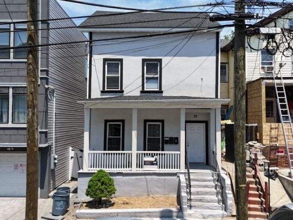 37 12Th Ave, Paterson, NJ 07501