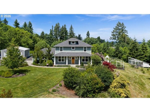 33151 BONNEVILLE DR, Scappoose, OR 97056
