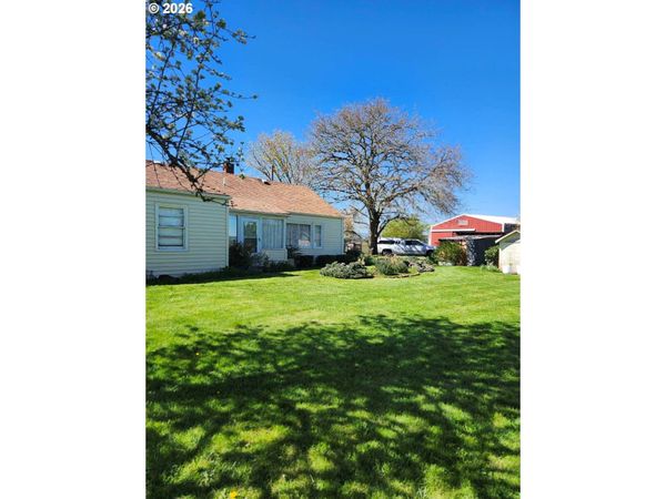 21601 SW MCKEE RD, Amity, OR 97101