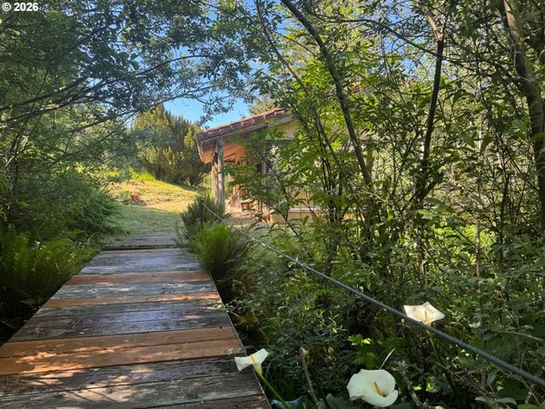 94449 COPE LN, Langlois, OR 97450
