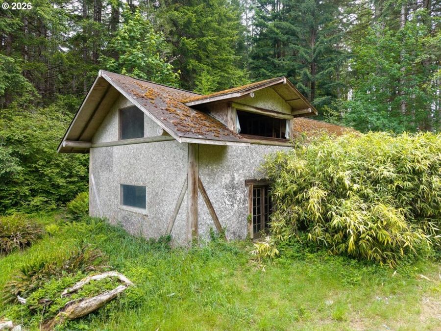 Property Image 37