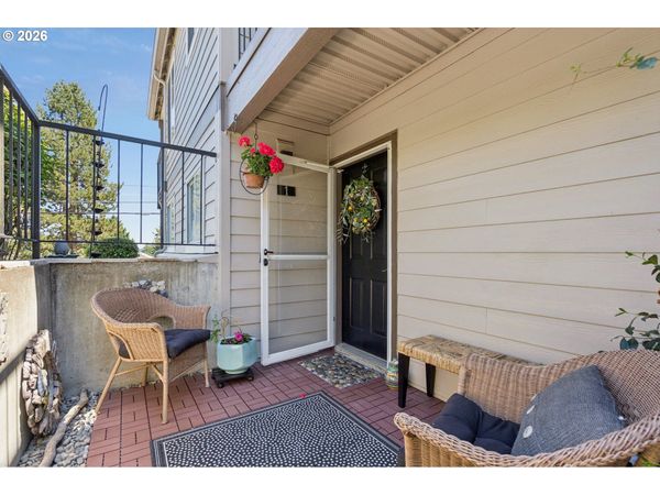 20910 FAWN CT, Unit 1, West Linn, OR 97068