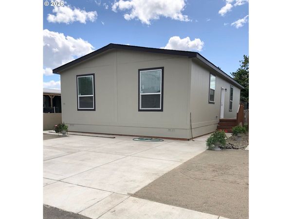 1025 S 6th, Unit 82, Harrisburg, OR 97446