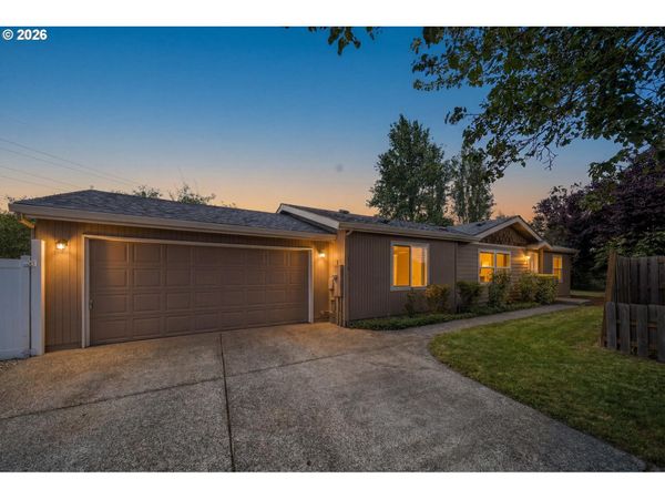 3065 NE EGRET CT, Fairview, OR 97024