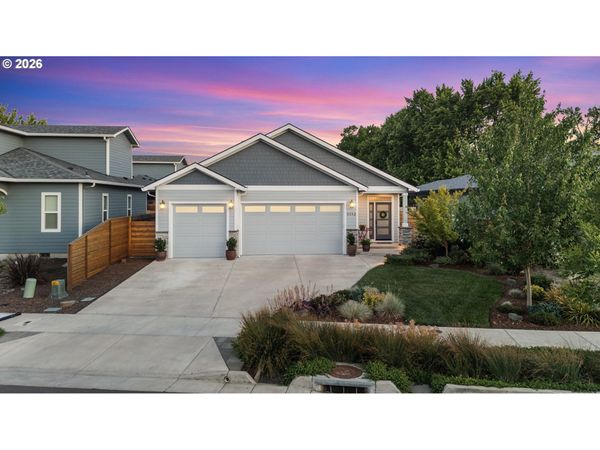 3152 ISAAC AVE, Albany, OR 97322