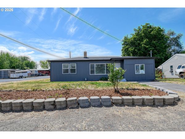 889 SW BIRCH ST, Pilot Rock, OR 97868