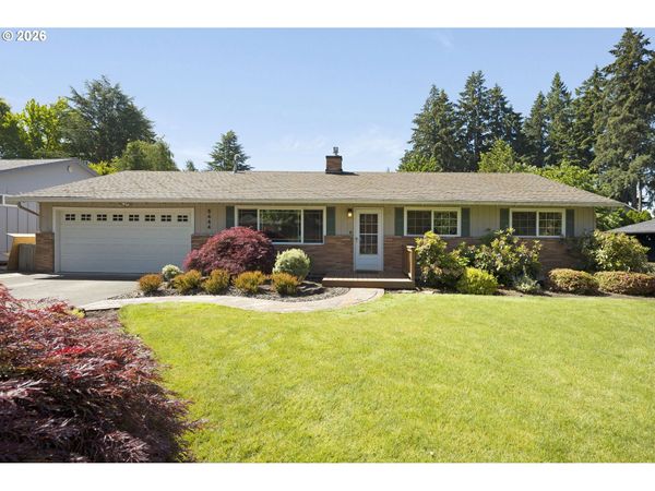 5444 SE WOODHAVEN ST, Milwaukie, OR 97222