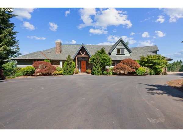 18885 NE BUENA VISTA DR, Dundee, OR 97115
