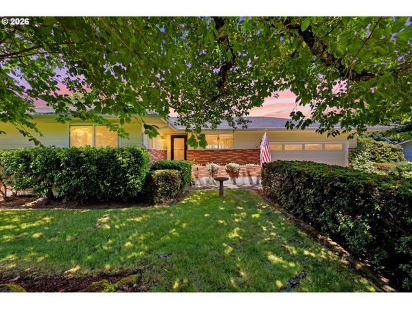 6841 SE CAVALIER ST, Milwaukie, OR 97267