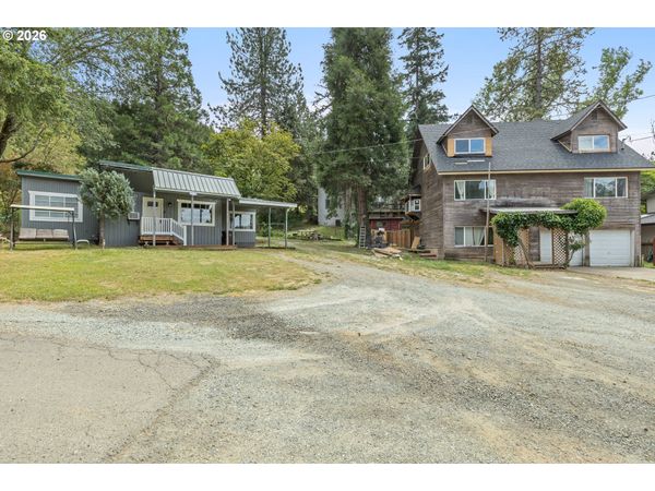 591 MILL ST, Canyonville, OR 97417