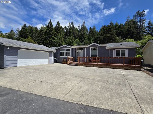 29315 DOTTIE LN, Gold Beach, OR 97444