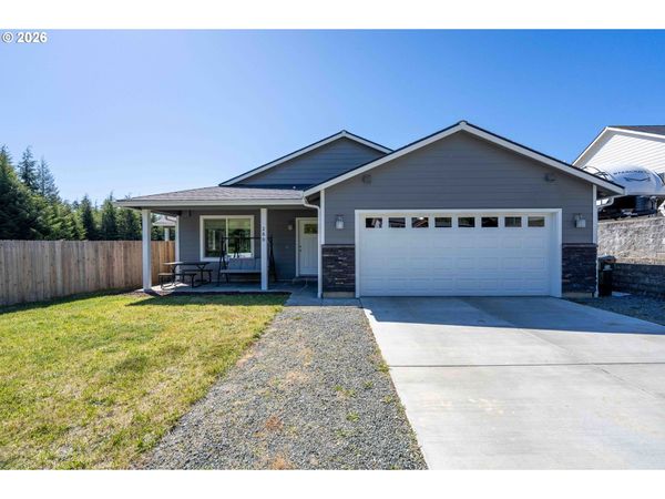 280 FOXGLOVE WAY, Reedsport, OR 97467