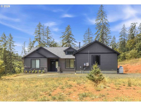 24741 HALL RD, Cheshire, OR 97419