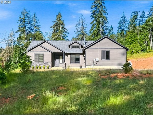 24741 HALL RD, Cheshire, OR 97419