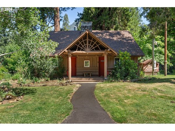 56483 MCKENZIE HWY, Unit 14, McKenzie Bridge, OR 97413
